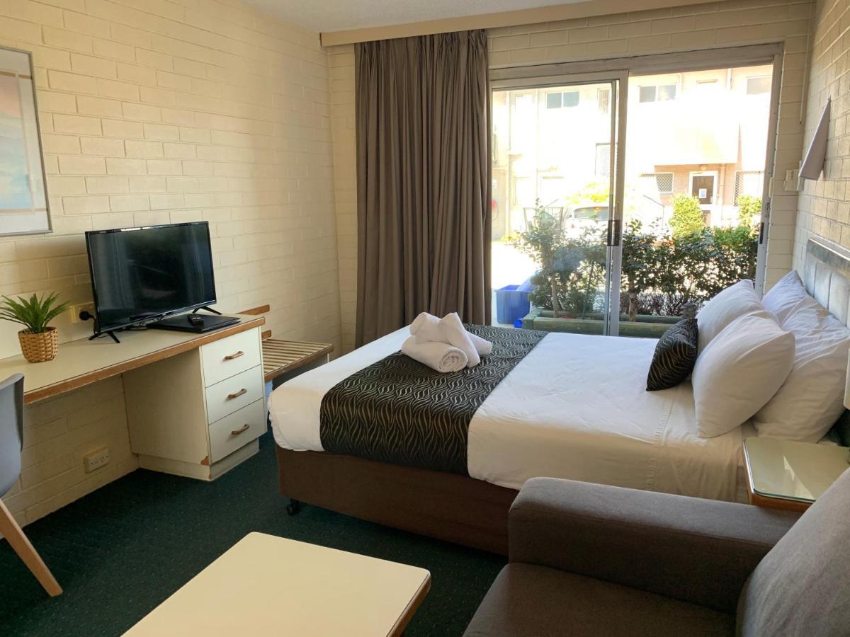 Crest Motor Inn Queanbeyan Exteriér fotografie